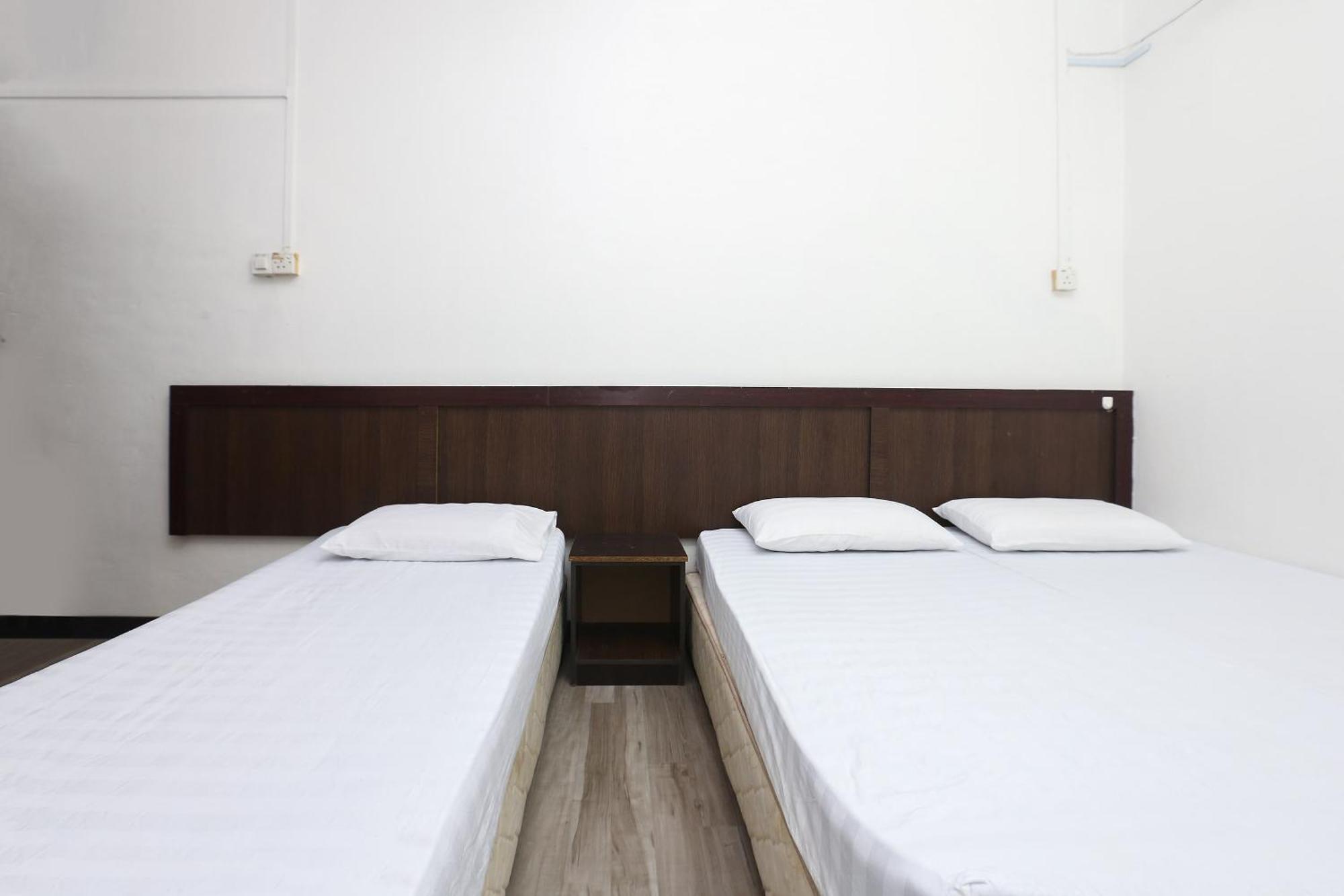 Oyo 89755 D&D Budget Inn كوتا بْهارو المظهر الخارجي الصورة