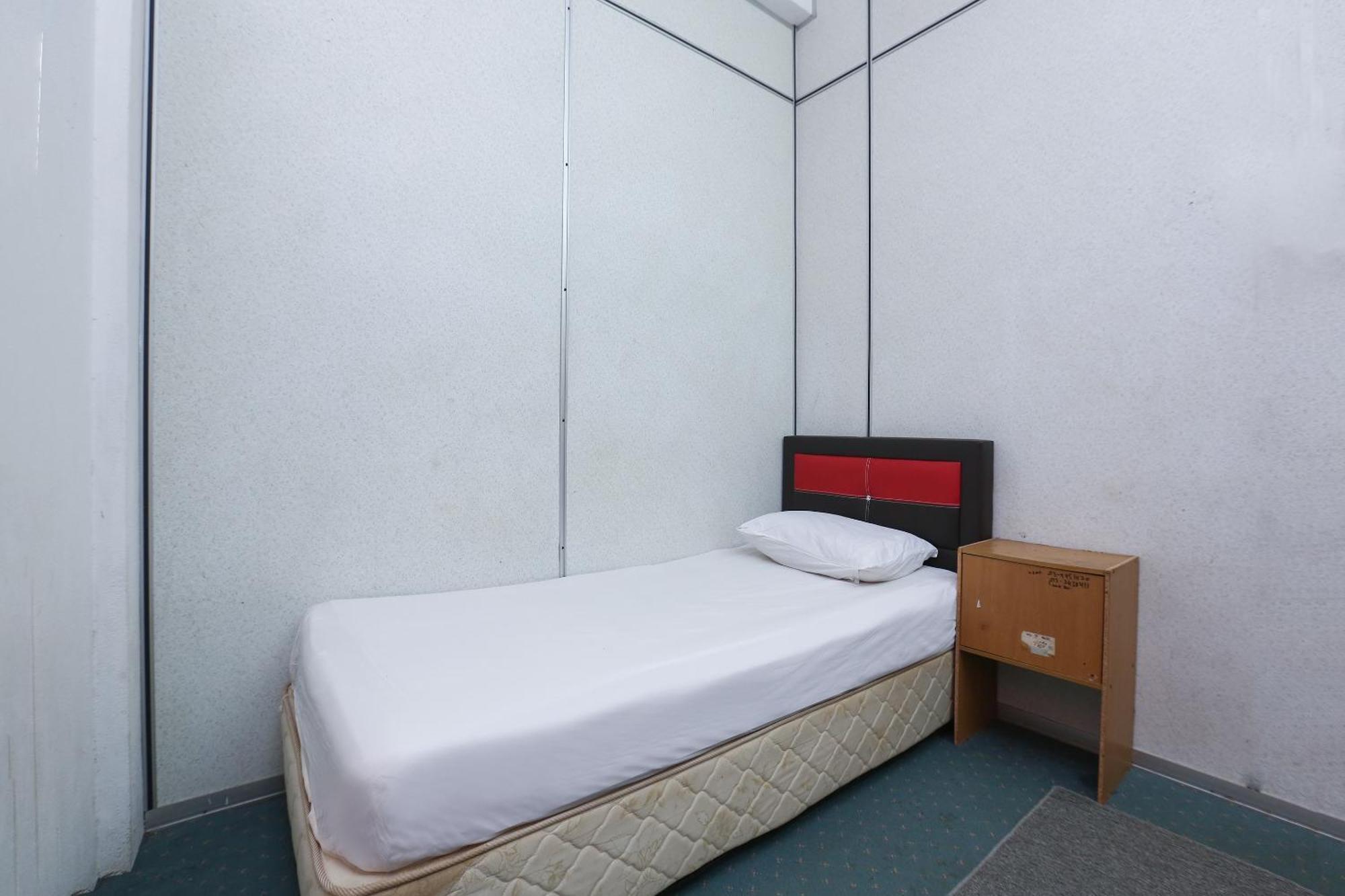 Oyo 89755 D&D Budget Inn كوتا بْهارو المظهر الخارجي الصورة