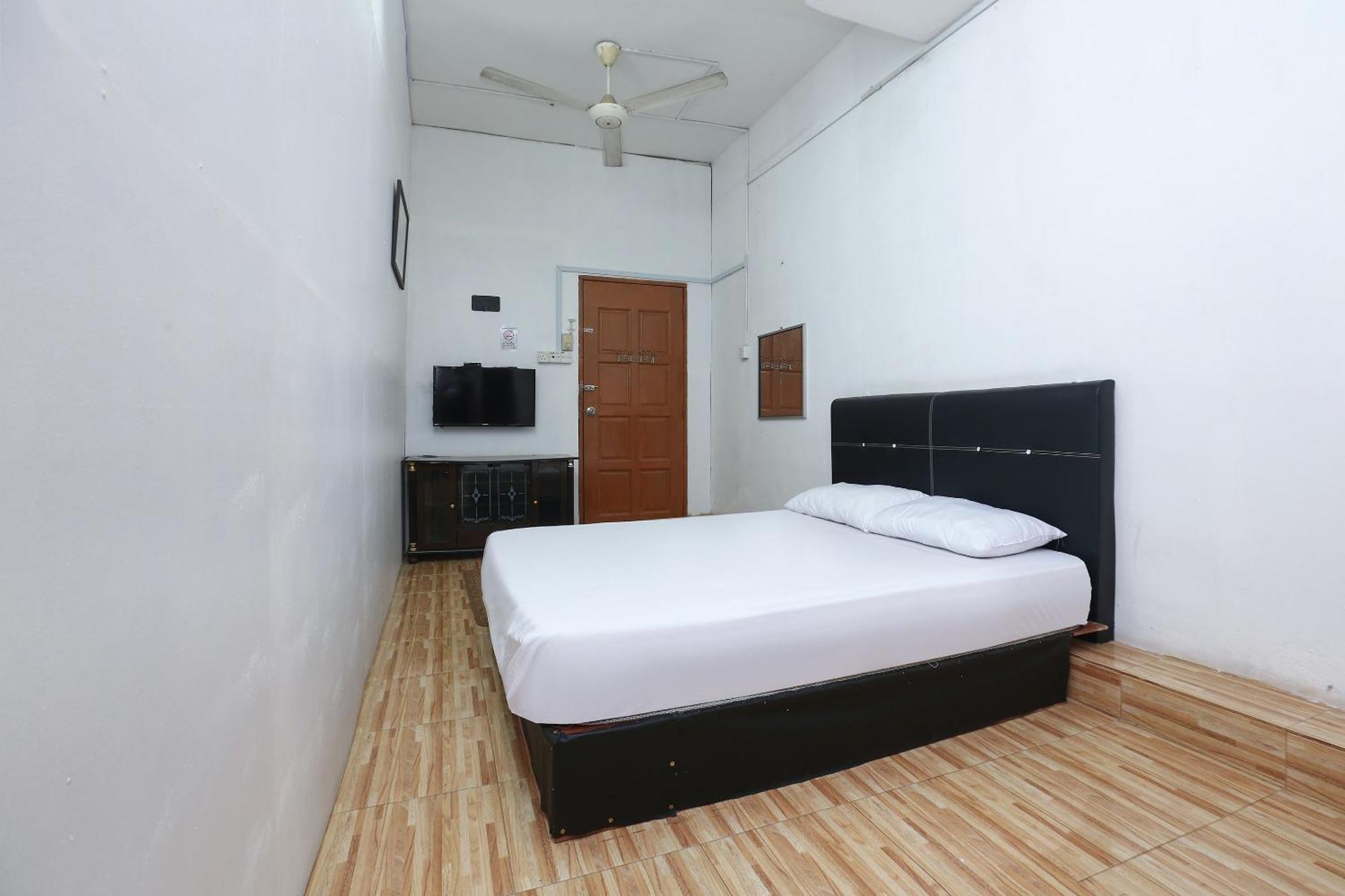 Oyo 89755 D&D Budget Inn كوتا بْهارو المظهر الخارجي الصورة