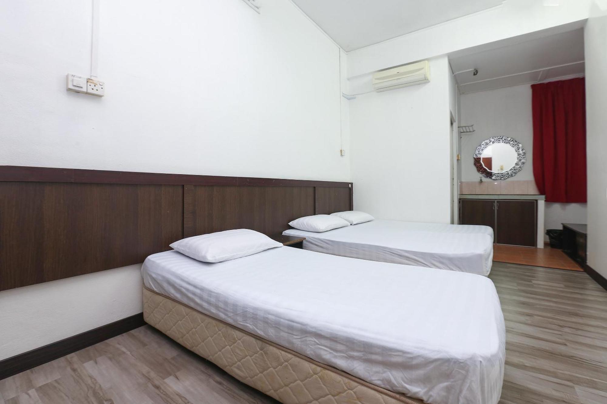 Oyo 89755 D&D Budget Inn كوتا بْهارو المظهر الخارجي الصورة