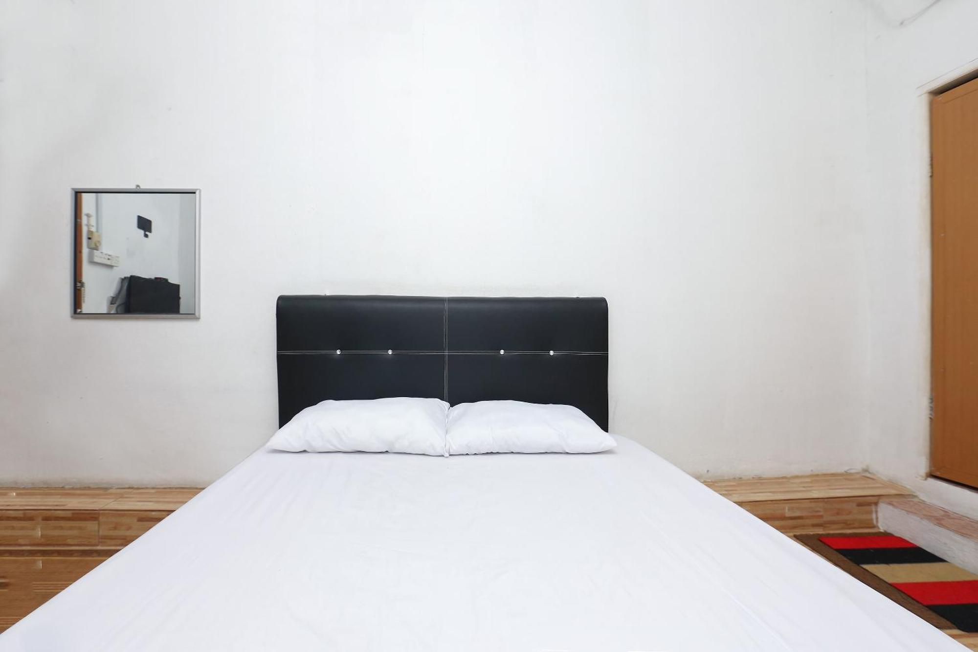Oyo 89755 D&D Budget Inn كوتا بْهارو المظهر الخارجي الصورة