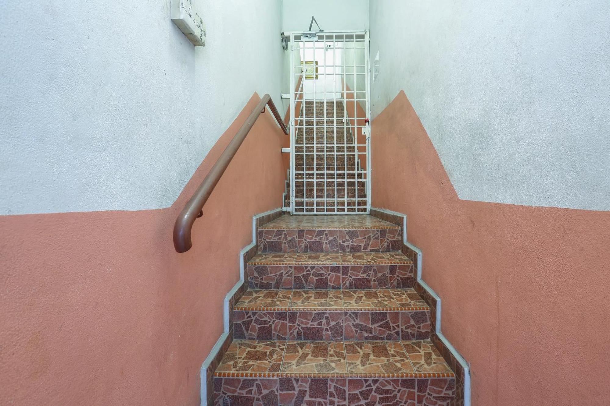 Oyo 89755 D&D Budget Inn كوتا بْهارو المظهر الخارجي الصورة