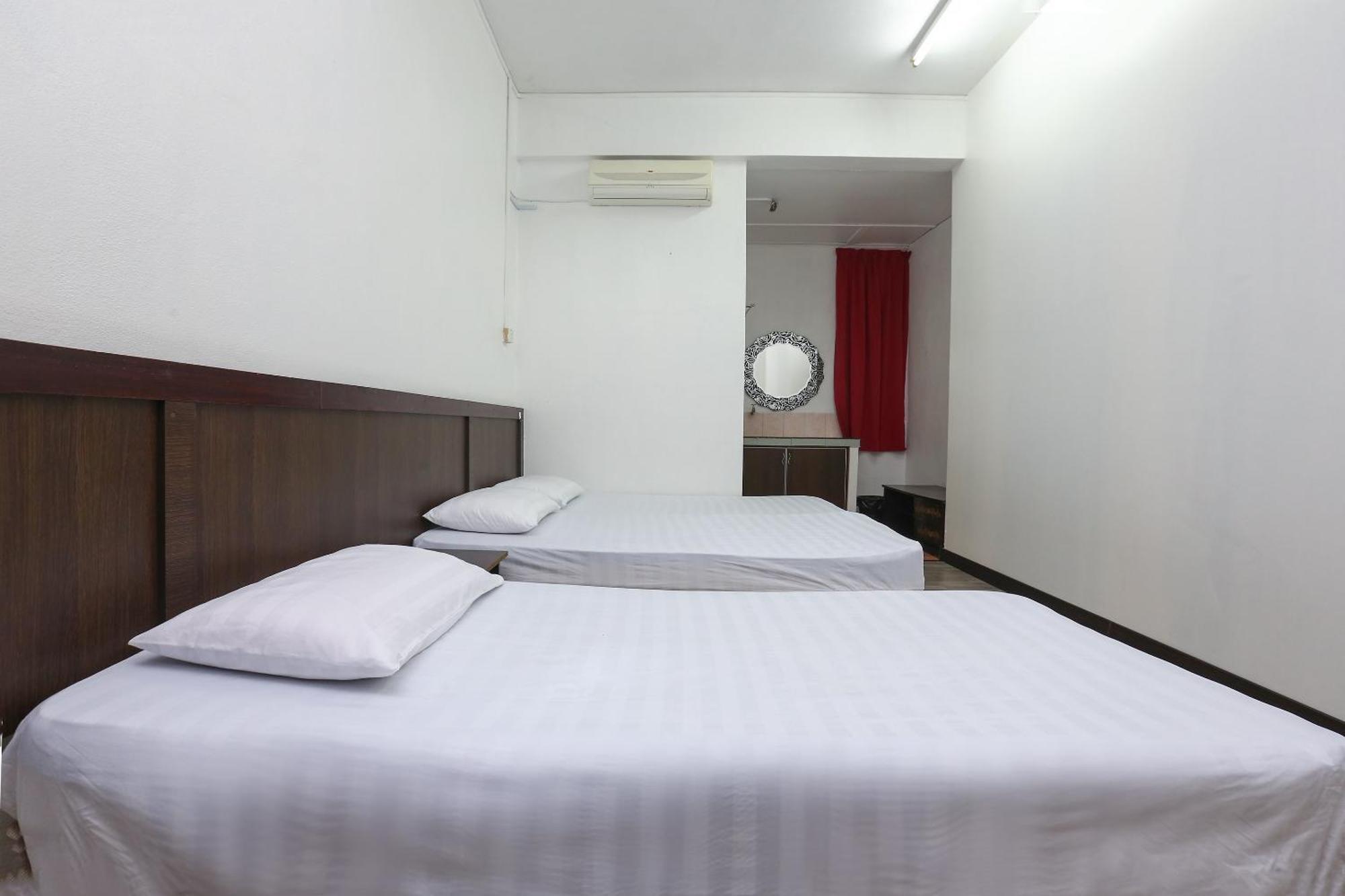 Oyo 89755 D&D Budget Inn كوتا بْهارو المظهر الخارجي الصورة